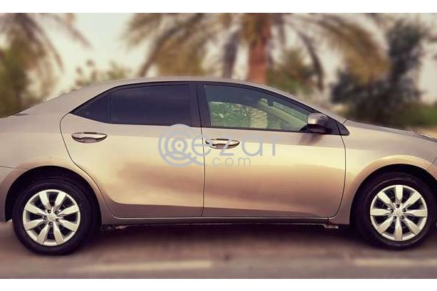 2015 Toyota Corolla like new - صورة 6