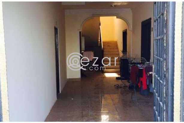 NEW studio FOR FAMILY AVAILABLE IN WAKRA NEAR GMC - صورة %index%