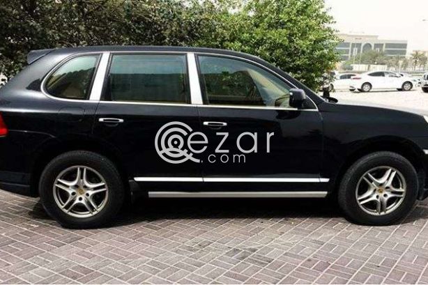 Porsche Cayenne S photo 2