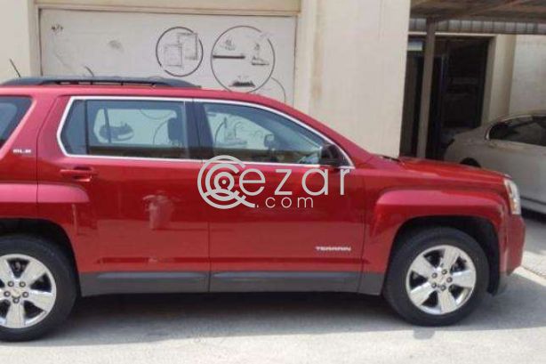 GMC TERRAIN 2014 ----Execellent Condition photo 2