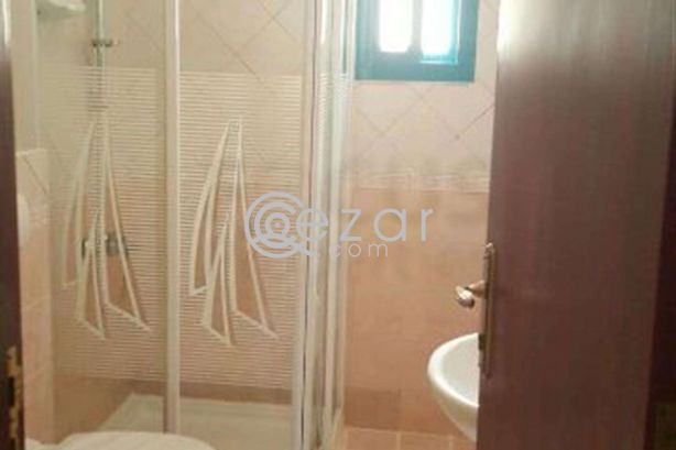 No Commission..Fully Furnished Compound villa, 5BHK Available in Thumama and Roudat - صورة %index%