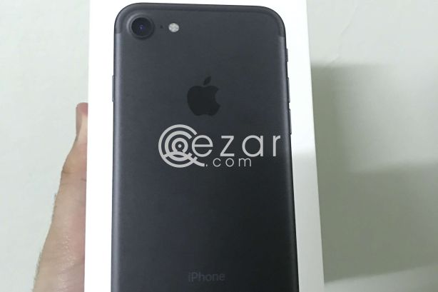 I Phone 7 Matte Black 256 GB photo 2