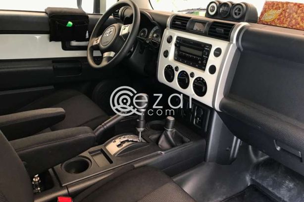 2014 Toyota FJ Cruiser photo 3