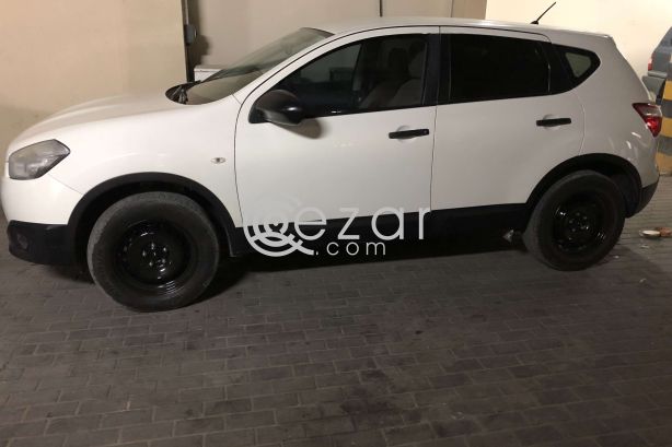 Nissan Qashqai 2012 photo 1
