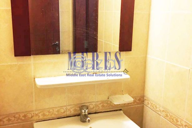 1 BHK Flat in Abu Hamour photo %index%