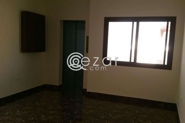 Super Luxurious!! 6 bedrooms villa for rent in Al Wakrah - صورة %index%