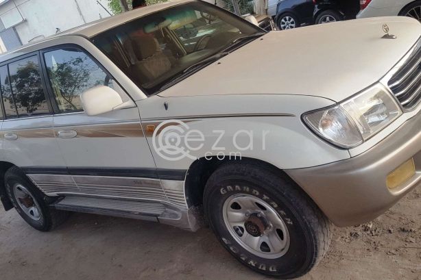 2001 Land cruiser GXR photo 1
