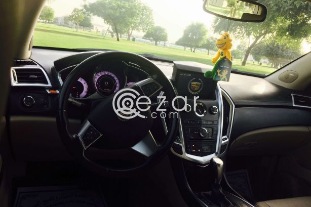 2011 Cadillac SRX photo 4