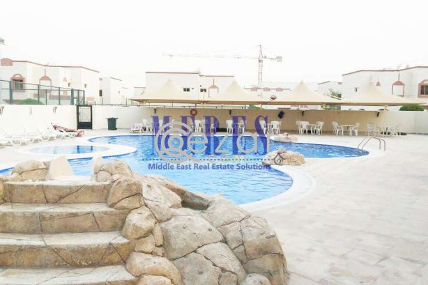 3 Bedroom Semi Furnished Compound Villa in Muaither - صورة %index%