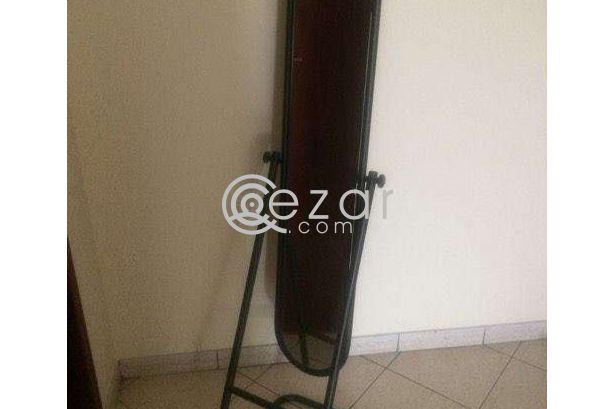 Mirror stand photo 1