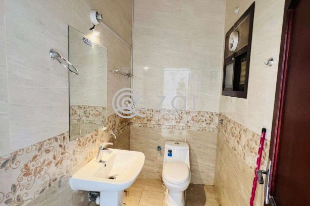 Commercial shop for rent 12000/M Each shop EXCLUDED KAHARAM - صورة %index%