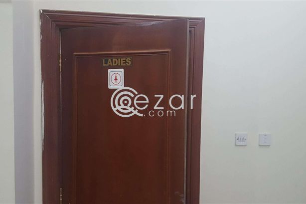 Office in Muntazah - Municipality approval photo %index%