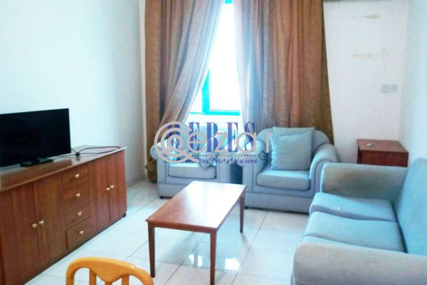 2 BHK Flat in Old Airport photo %index%