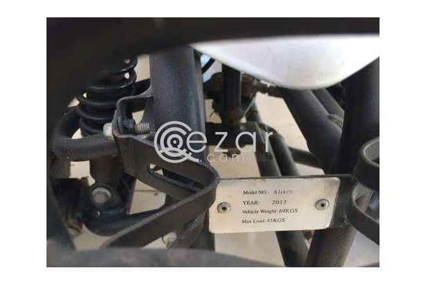 للبيع دراجة نارية من نوع سوزوكي photo 1