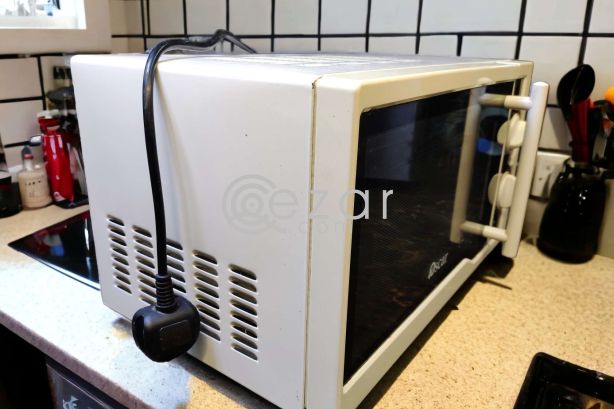 Oscar OMW 20 SW 20L Microwave Oven photo 2