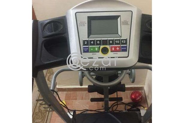 Thredmill in very good condition photo 2