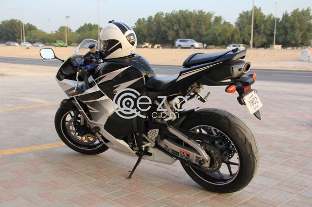 Honda CBR600RR 2016 Marc Marquez photo 5