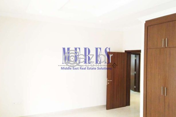 3 Bedroom Semi Furnished Compound Villa in Muaither - صورة %index%