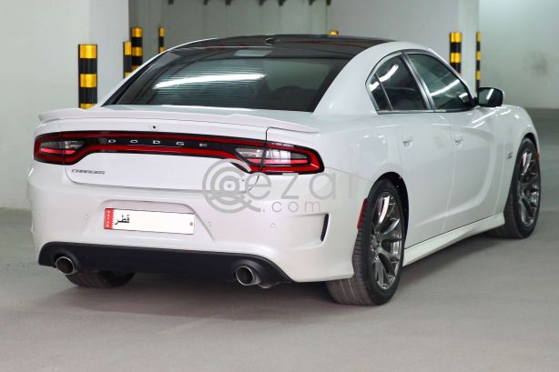 2015 Dodge Charger SRT 392 Hemi 6.4L 485 HP photo 9