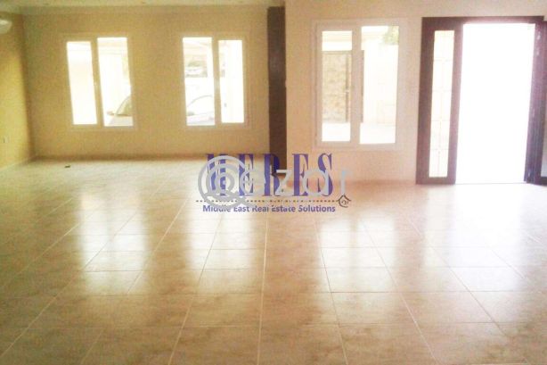 5 Bedroom Unfurnished Villa in Al Waab - صورة %index%