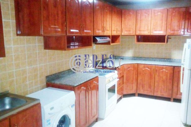 3 BHK Flat in Mushereib photo %index%
