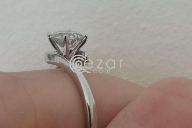 Gorgeous Diamond Ring photo 1