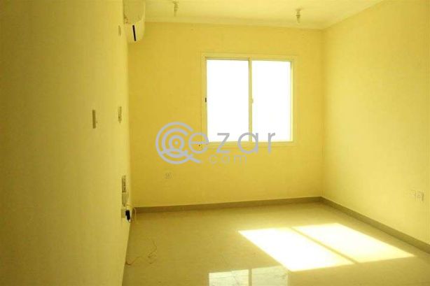 Family 2 Bhk Flat Available (Fully Furnished) In Al Wakra Near Q Tell photo %index%