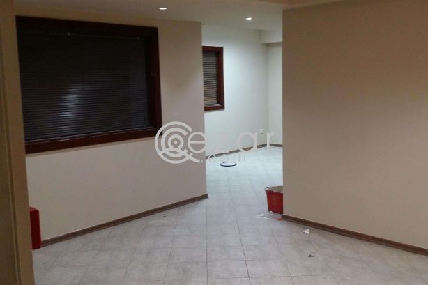 Fully partitioned (5 Big Rooms) 185 Sqm office on C Ring photo %index%