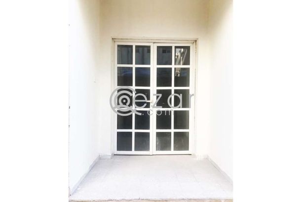 Amazing Labor Camp with Huge Private Land - صورة %index%