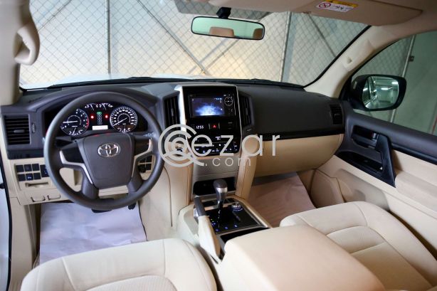 TOYOTA LAND CRUISER 2016 NEW SHAPE photo 2