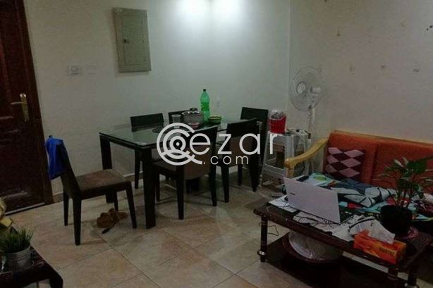 First floor no lift photo %index%