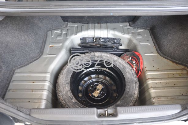 Mitsubishi Lancer 1.3 GL for Immediate Sale - صورة 3