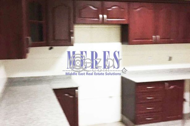 1 BHK Flat in Abu Hamour photo %index%