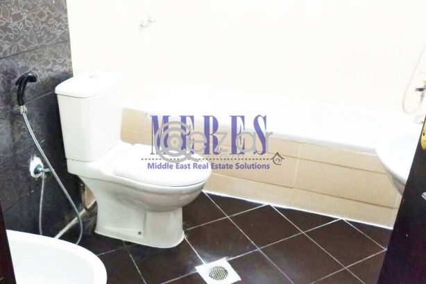 5 Bedroom Unfurnished Villa in Al Waab - صورة %index%