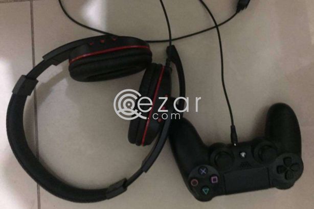 Playstation 4 500GB w/ 6 Games photo 3