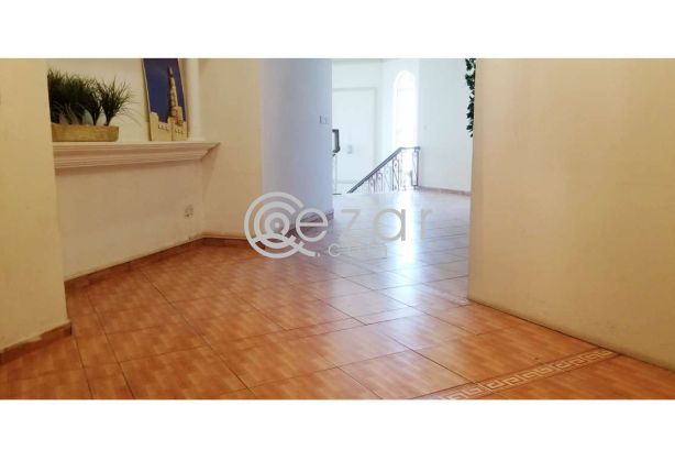 Huge Elegant Stand Alone Villa For Sale photo 8