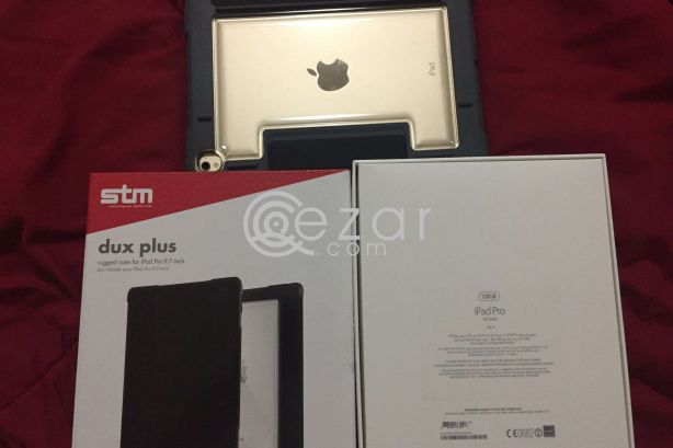 Apple iPad Pro 9.7 128gb wifi photo 1