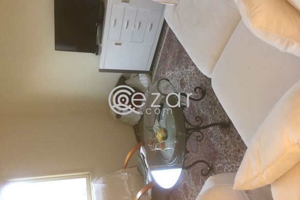 Lovely near beach wakra ground floor apartment photo %index%