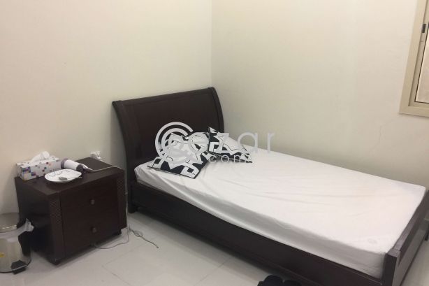 Fully furnished Bedroom with separate bathroom from 22 June - Freej Abdul Azeez photo 5