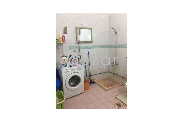 Spacious 1BHK and STUDIO available in al murrah near villaggio photo %index%