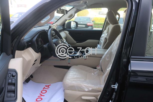 Toyota Land Cruiser GX 2024 photo 4