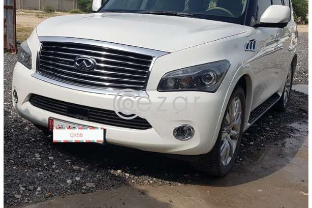 VIP Infiniti QX56 2011 perfect condition photo 5
