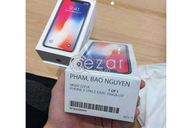 Brand New Samsung Galaxy s9 and s9 plus photo 4