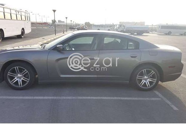Dodge charger 2012 v6 photo 5