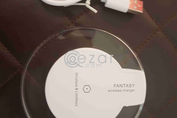 Wireless charging pad photo 1