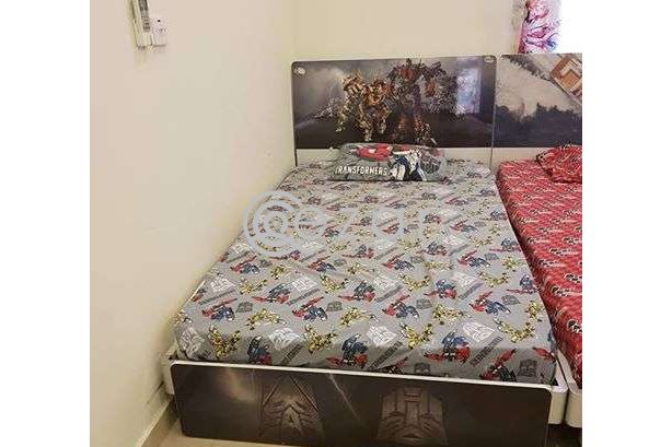 Kids bed rarely used in good condition photo 3