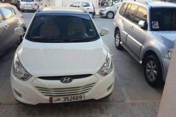 Hyundai Tuscon SUV 2014 - صورة 1