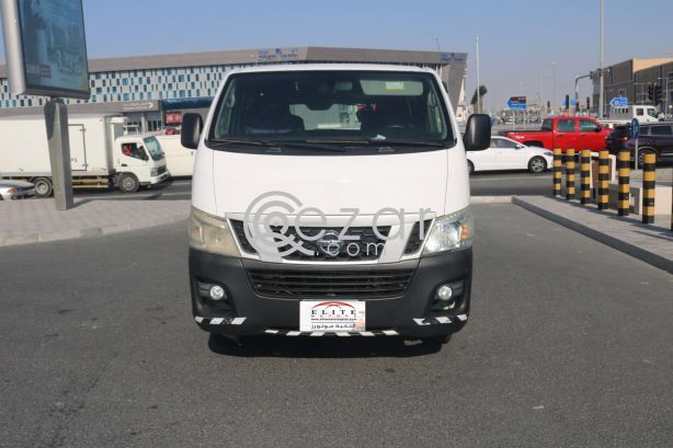 Nissan Urvan 2015 photo 6