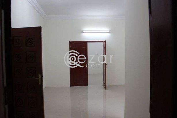 Family Rooms for rent in Doha (Studio 7 1BHK) - صورة %index%