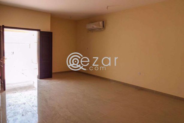 For rent villa for bachelor with AC 12 bedrooms - صورة %index%